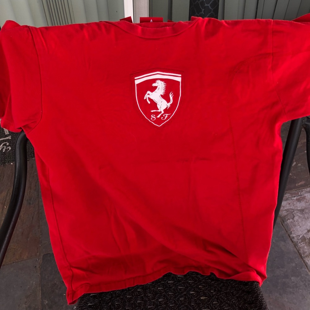 Ferrari boys large t-shirt
